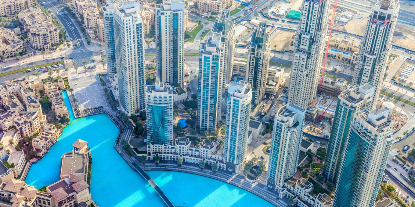 Downtown Dubai vs Business Bay Best for Airbnb